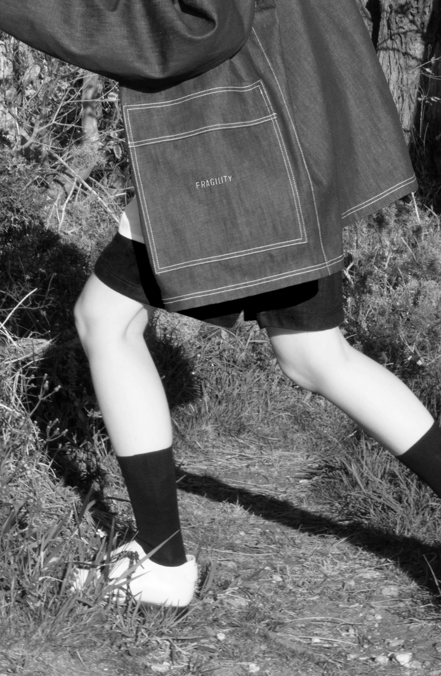 THE 'EASY' SHORTS IN BLACK